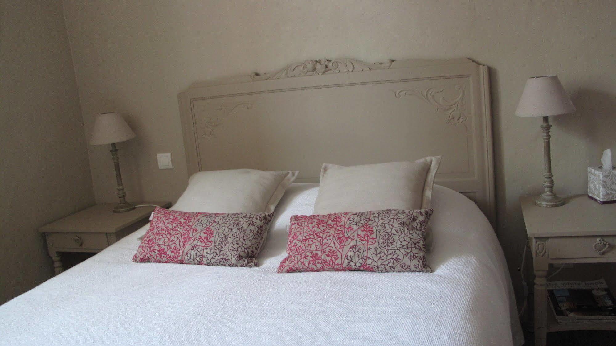 Le Mas De L'Olivier Hotel Loriol-du-Comtat Ngoại thất bức ảnh